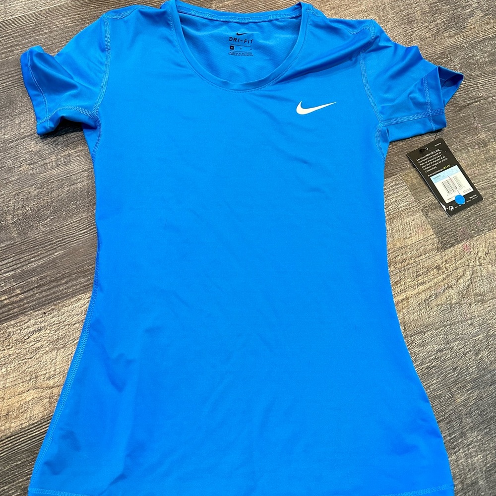 Nike Pro Cool shirt never worn